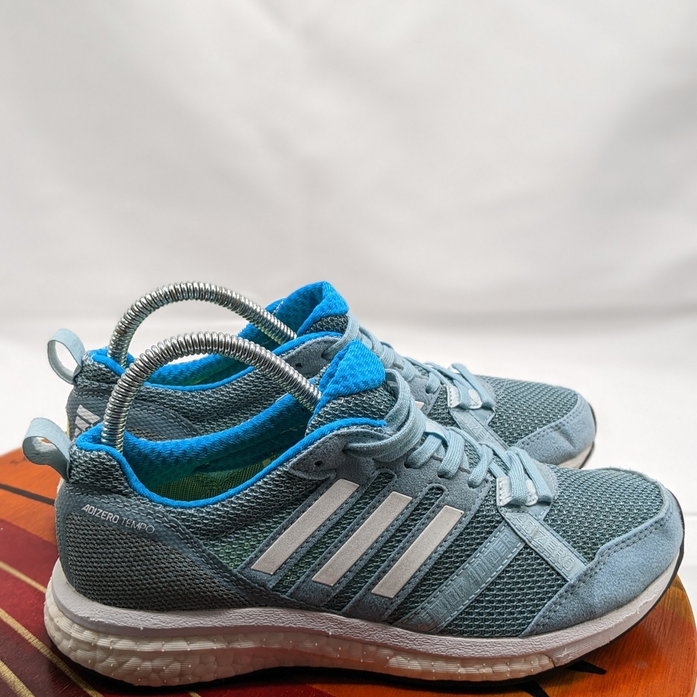 Adidas Adizero Tempo 9 women's size 6